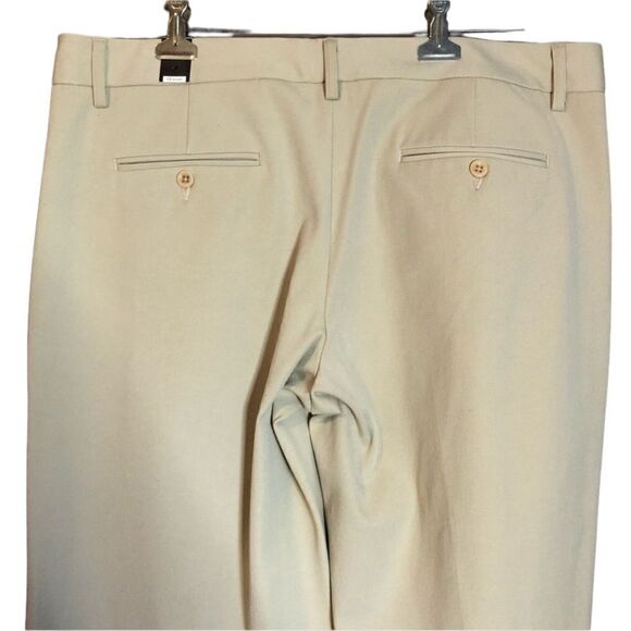 NWT! Express beige dress pants. - Picture 3 of 12